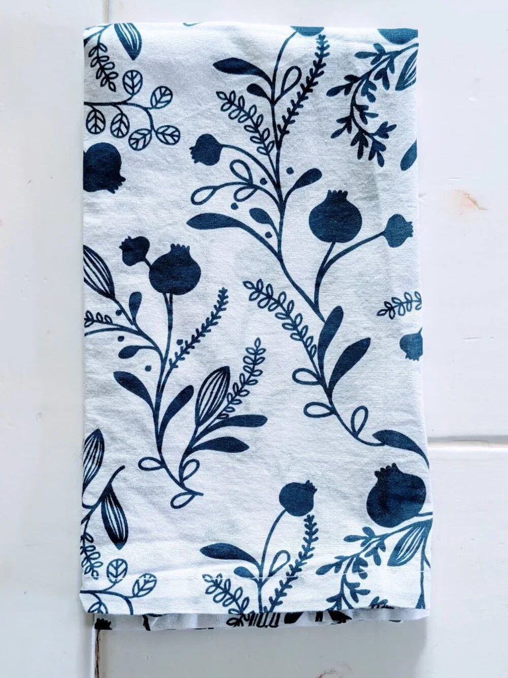 Set of 8 World Market Cotton Table Linen Napkins White Navy Floral 20x20 Square